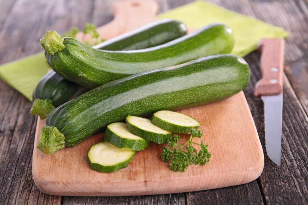 Can You Eat Raw Zucchini? The Surprising Truth About This Veggie