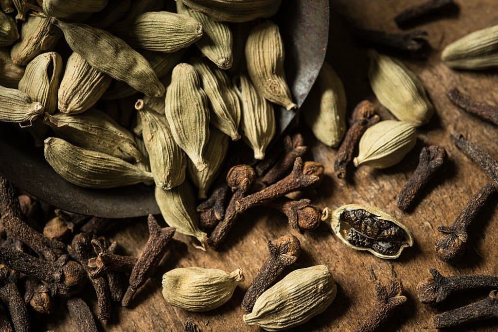 What Is Cardamom 3 Ways to Find Out What Cardamon Tastes Like